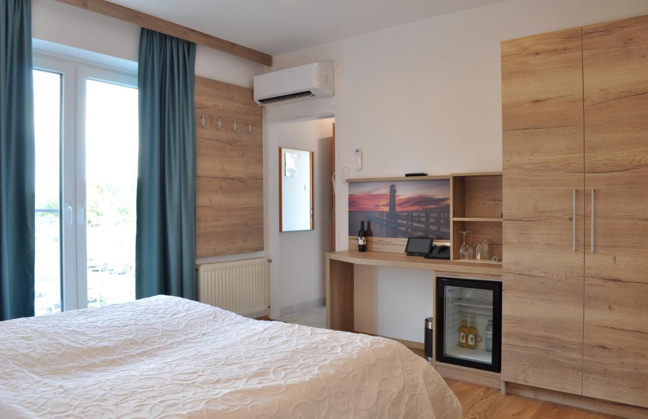 Seehotel Herlinde Podersdorf am See Esterno foto