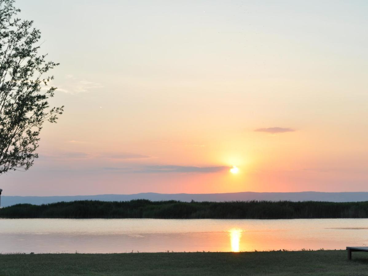 Seehotel Herlinde Podersdorf am See Esterno foto