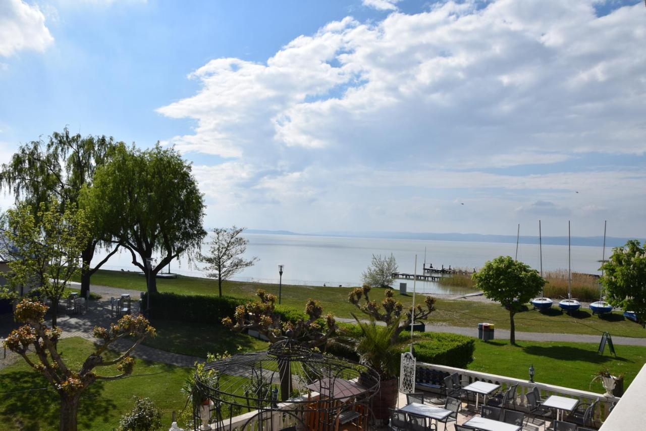 Seehotel Herlinde Podersdorf am See Esterno foto